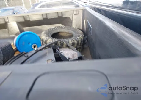 2008 Toyota Tundra Base 5.7L V8 из США, поврежденный, VIN 5TFMV52128X037592